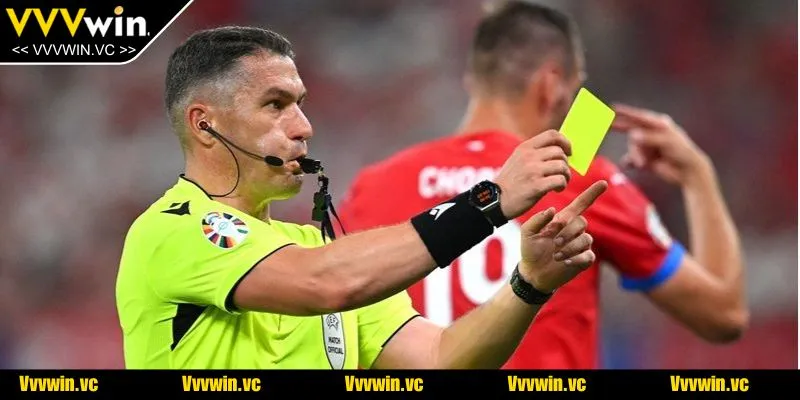 Bỏ túi mẹo cược kèo thẻ phạt hiệu quả tại VVVWIN 